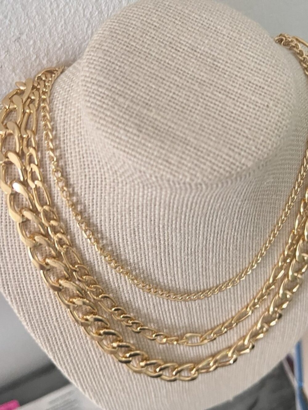 Gold Layered Chunky Chain Necklace Set Lightweight Curb Figaro Link Trendy Bold - Picture 6 of 9